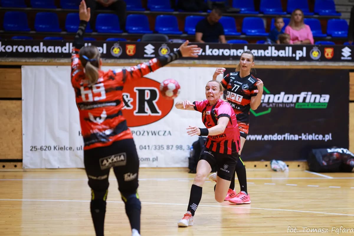 Suzuki Korona Handball Kielce – MKS Piotrcovia Piotrków Trybunalski 28:39