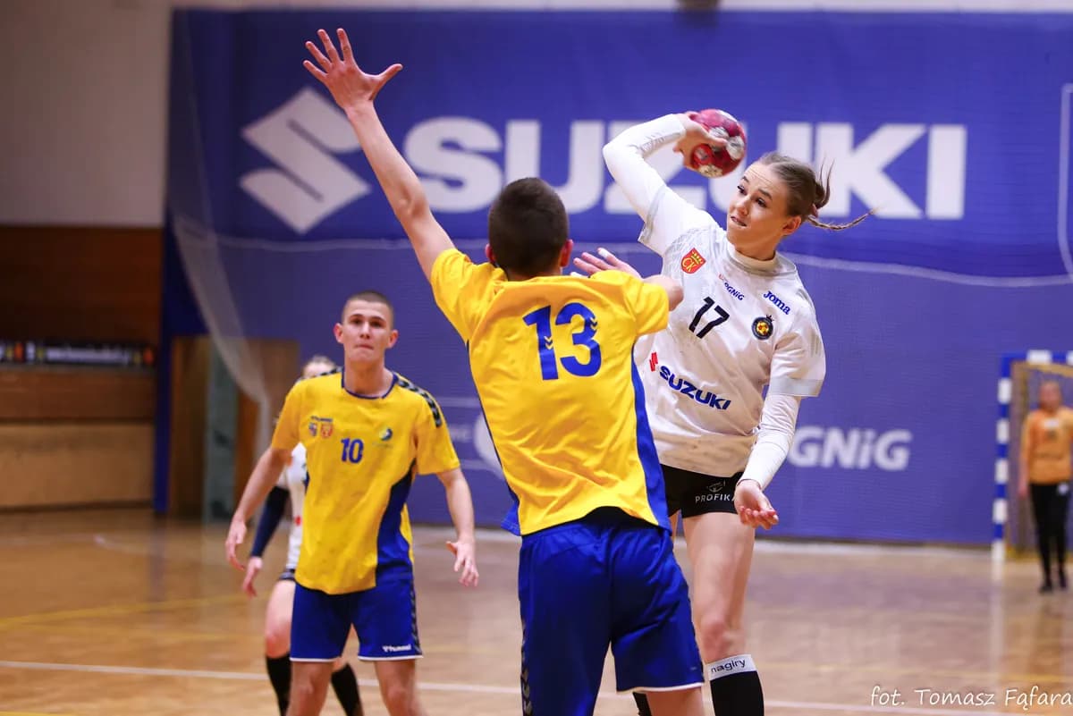 Suzuki Korona Handball – Juniorzy KS Vive Kielce – sparing