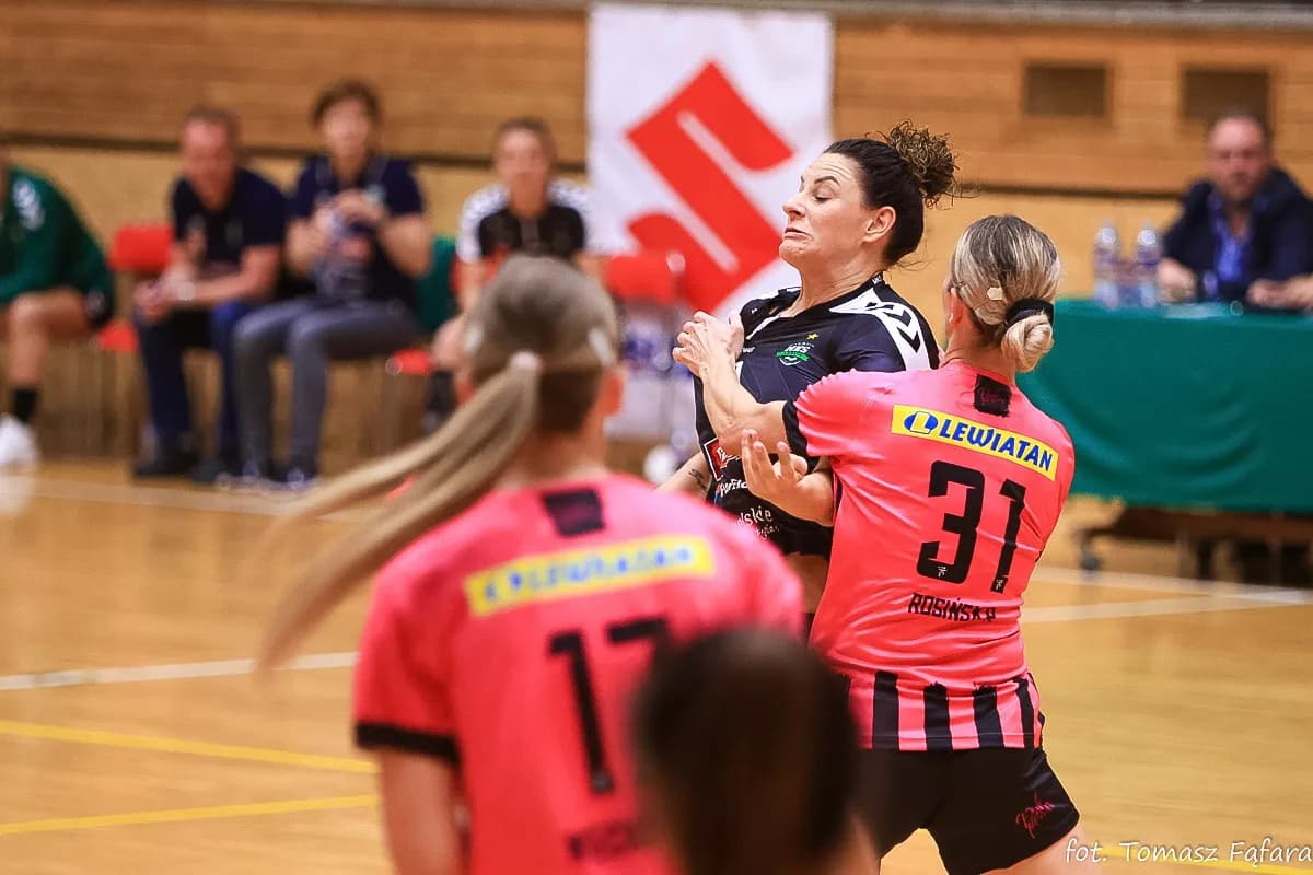 Suzuki Korona Handball Kielce – MKS Funfloor Perła Lublin 22:29