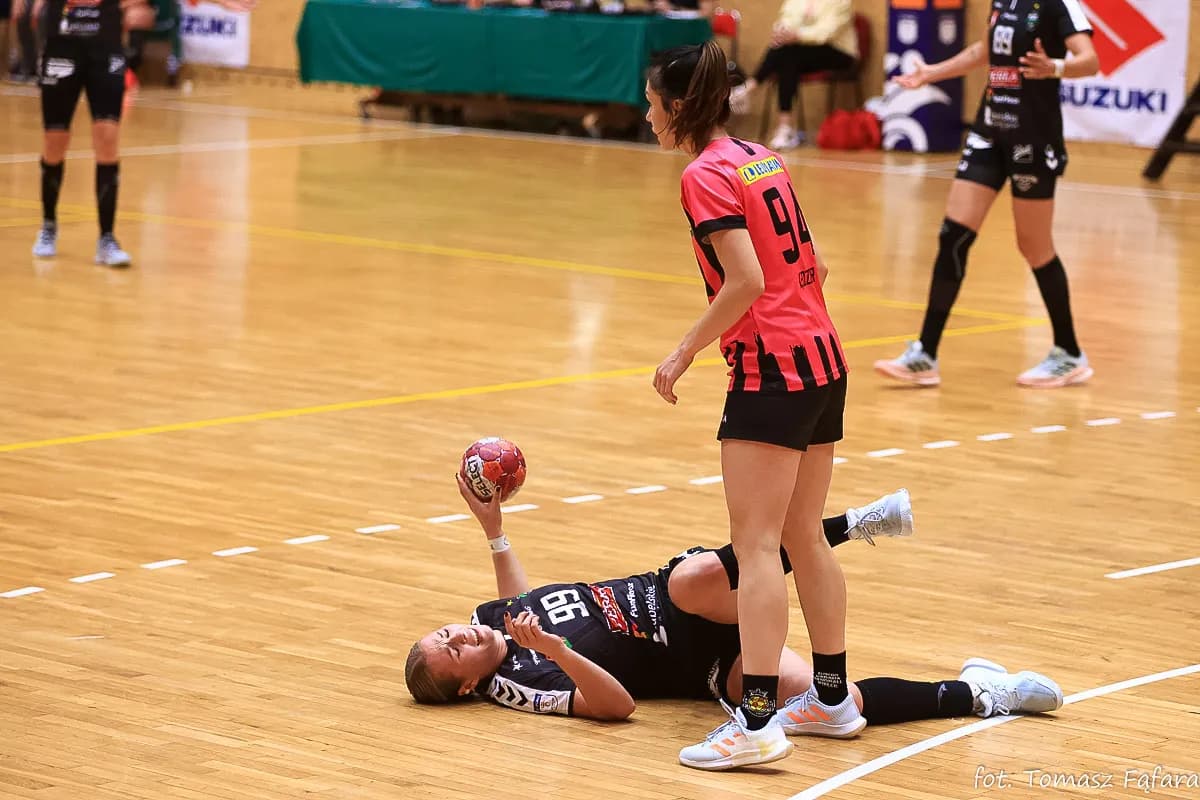 Suzuki Korona Handball Kielce – MKS Funfloor Perła Lublin 22:29