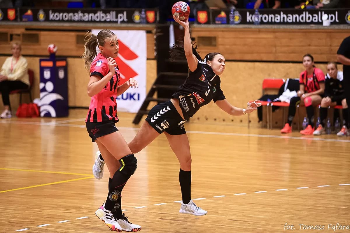 Suzuki Korona Handball Kielce – MKS Funfloor Perła Lublin 22:29