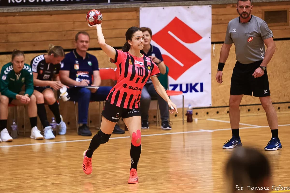 Suzuki Korona Handball Kielce – MKS Funfloor Perła Lublin 22:29