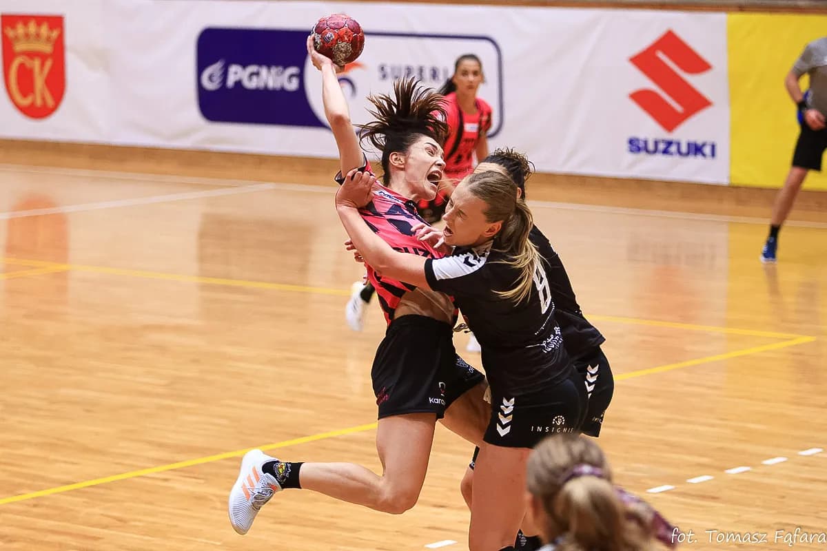 Suzuki Korona Handball Kielce – MKS Funfloor Perła Lublin 22:29