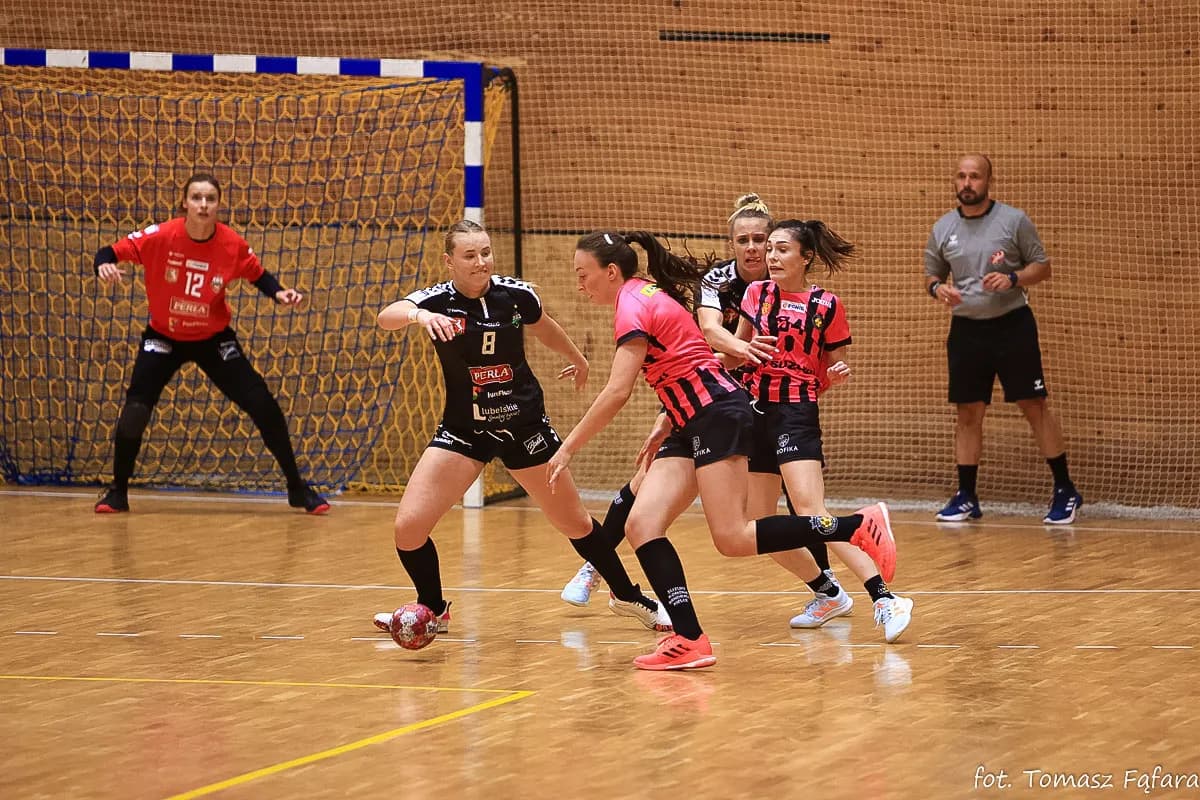 Suzuki Korona Handball Kielce – MKS Funfloor Perła Lublin 22:29