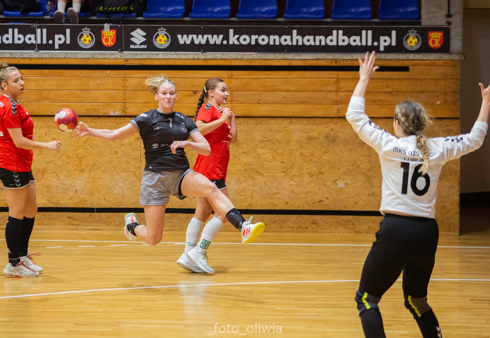 Suzuki Korona Handball Kielce vs MKS AZS UMCS Lublin (cz.2)