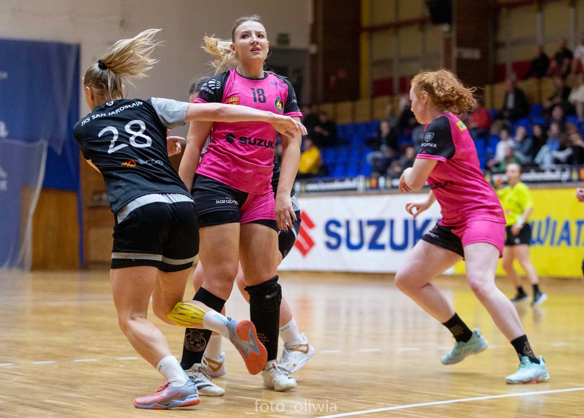 Suzuki Korona Handball Kielce vs JKS San Jarosław (cz.1)