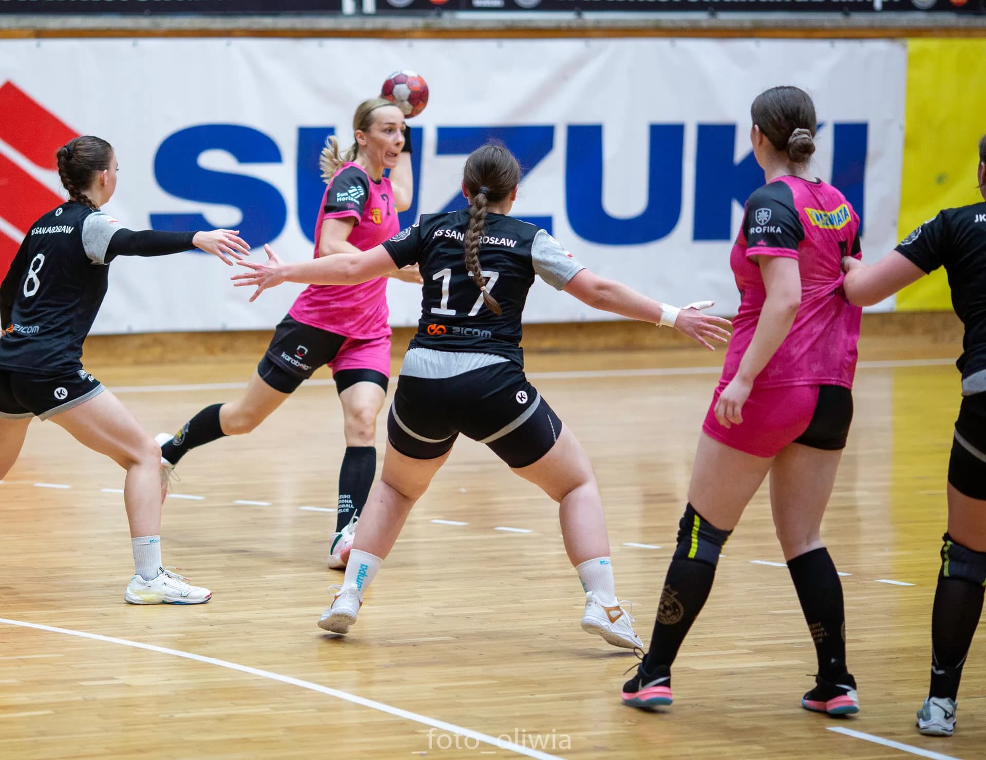 Suzuki Korona Handball Kielce vs JKS San Jarosław (cz.1)