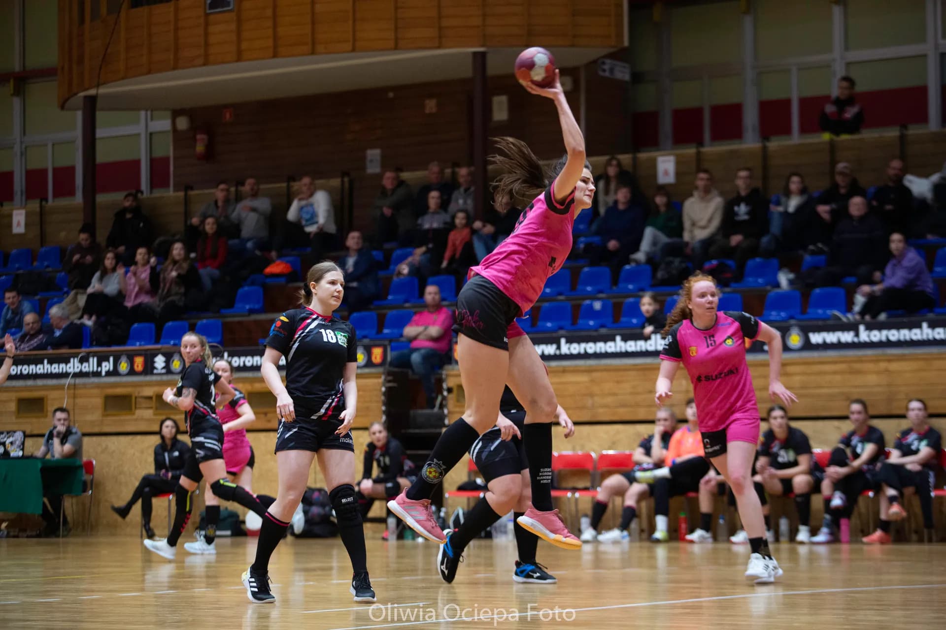 Suzuki Korona Handball Kielce vs AZS UW Warszawa