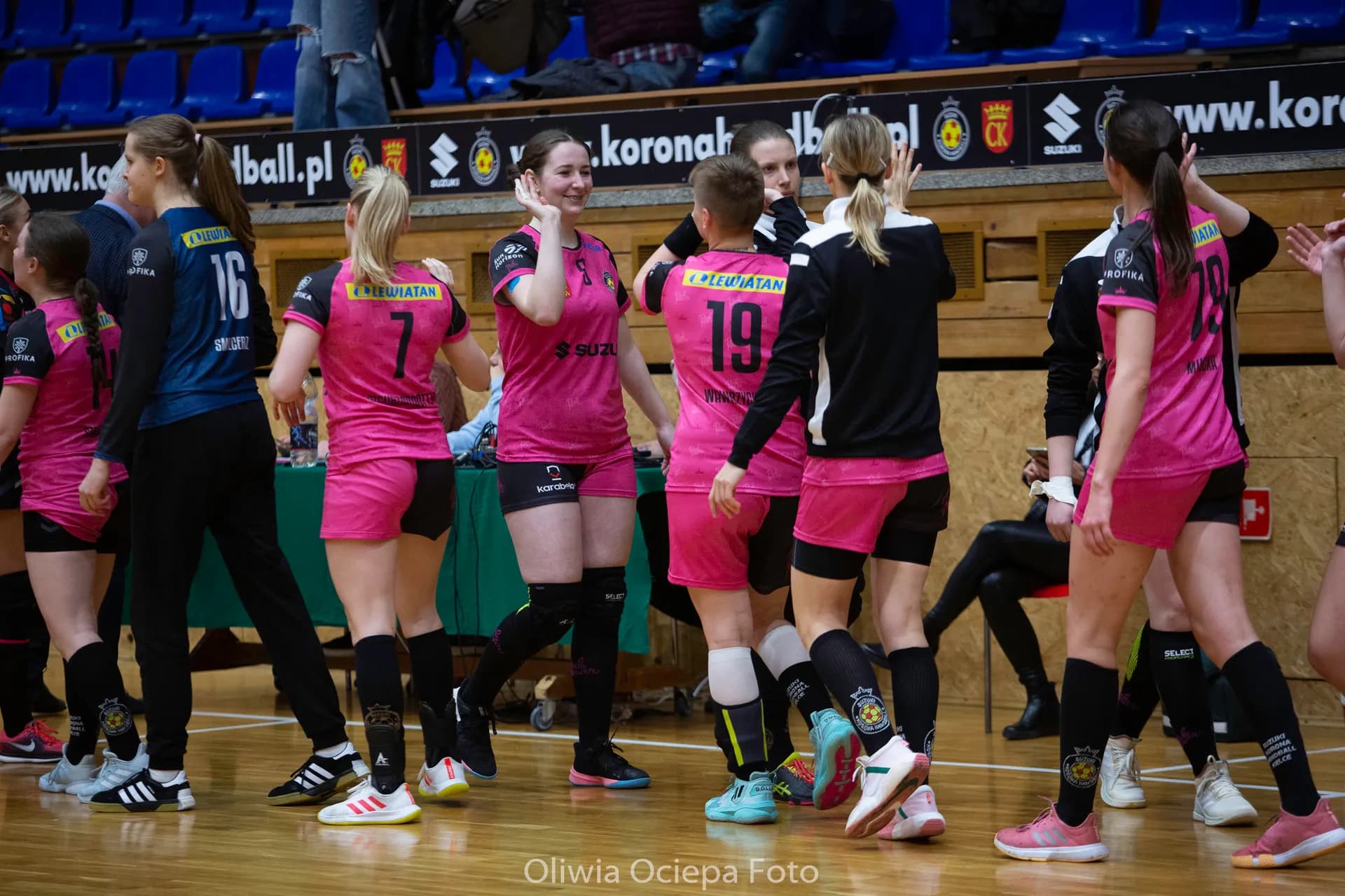 Suzuki Korona Handball Kielce vs AZS UW Warszawa