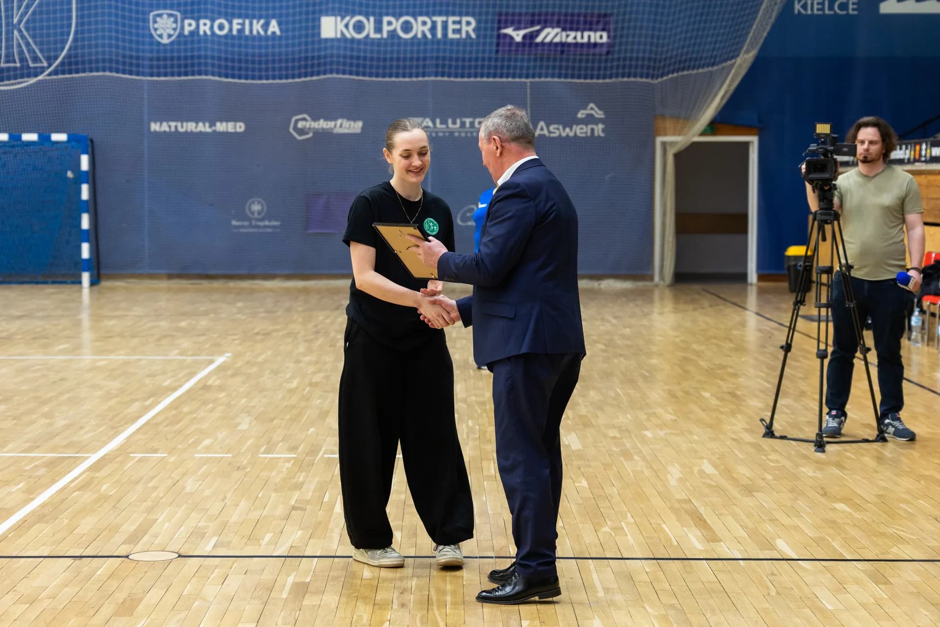Zdjęcia z meczu Korona Handball – SPR Olkusz