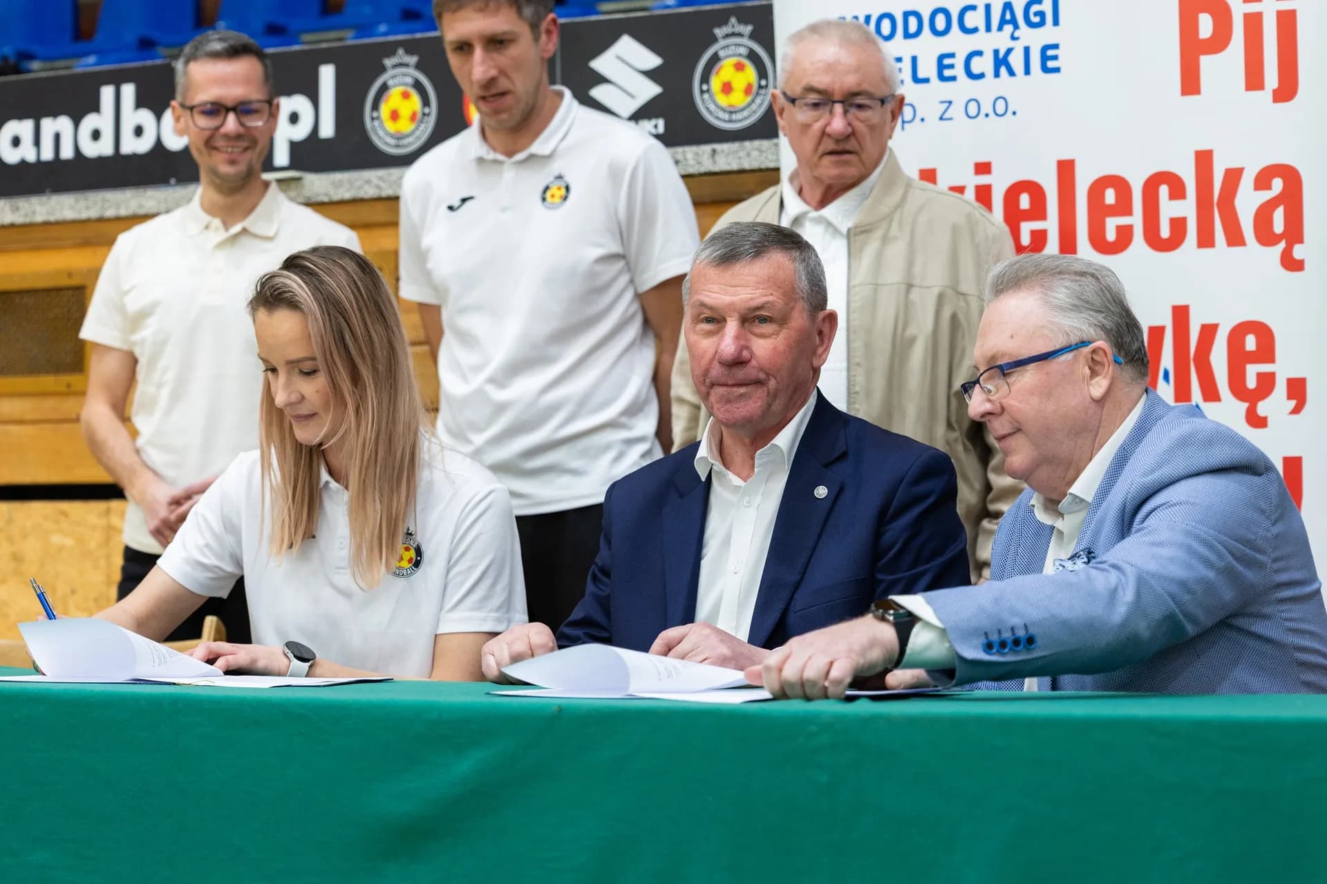Zdjęcia z meczu Korona Handball – SPR Olkusz