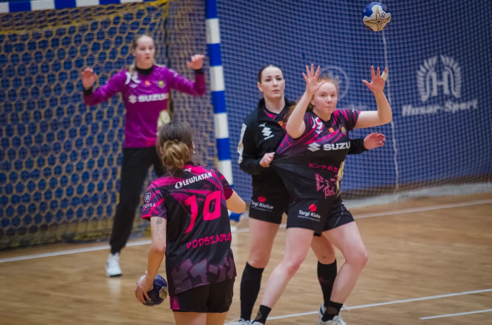 Suzuki Korona Handball Kielce vs SPR Sambor Tczew