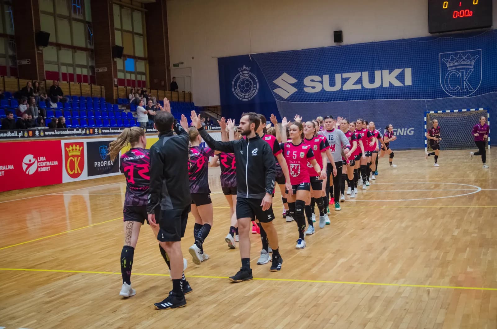 Suzuki Korona Handball Kielce vs SPR Sambor Tczew