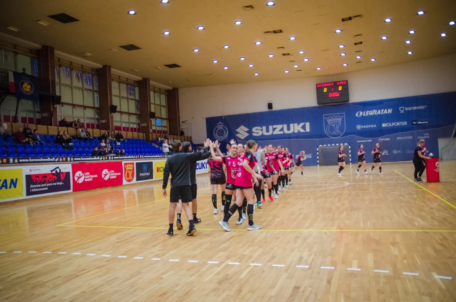 Suzuki Korona Handball Kielce vs SPR Sambor Tczew