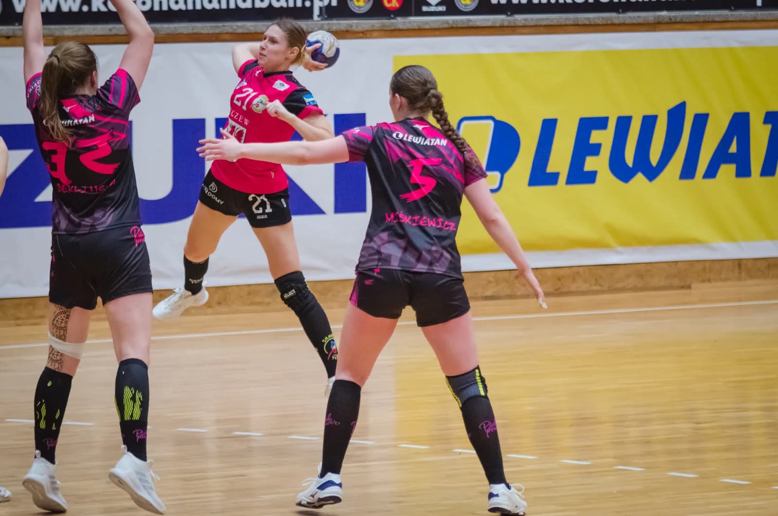 Suzuki Korona Handball Kielce vs SPR Sambor Tczew