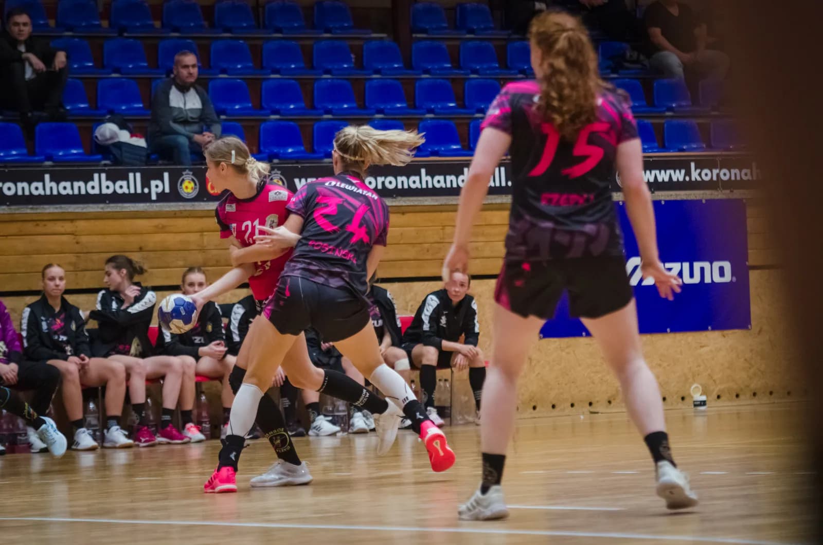 Suzuki Korona Handball Kielce vs SPR Sambor Tczew