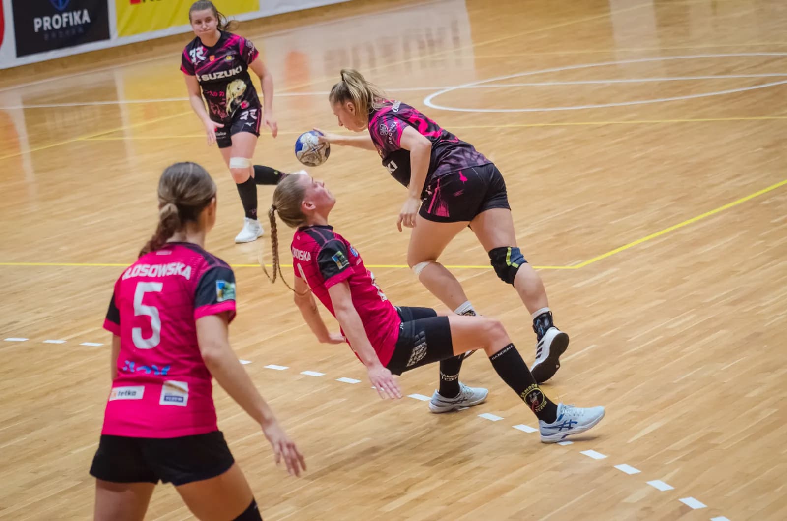 Suzuki Korona Handball Kielce vs SPR Sambor Tczew