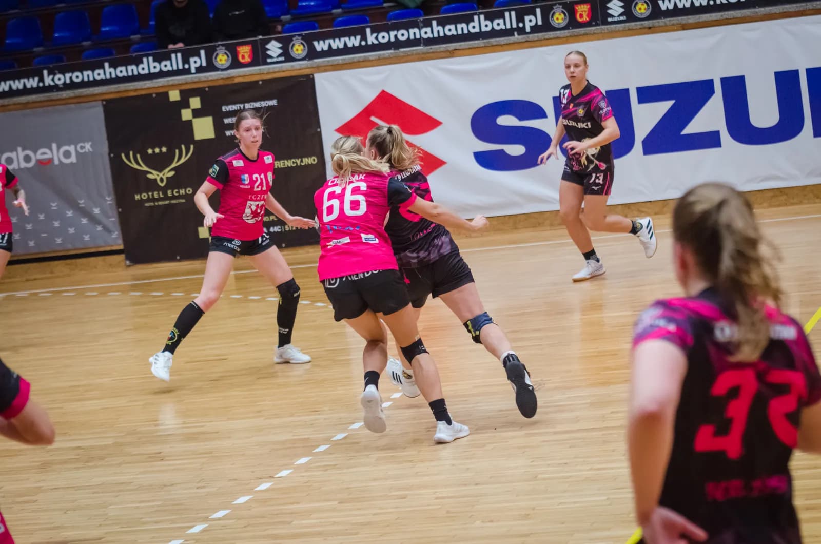 Suzuki Korona Handball Kielce vs SPR Sambor Tczew