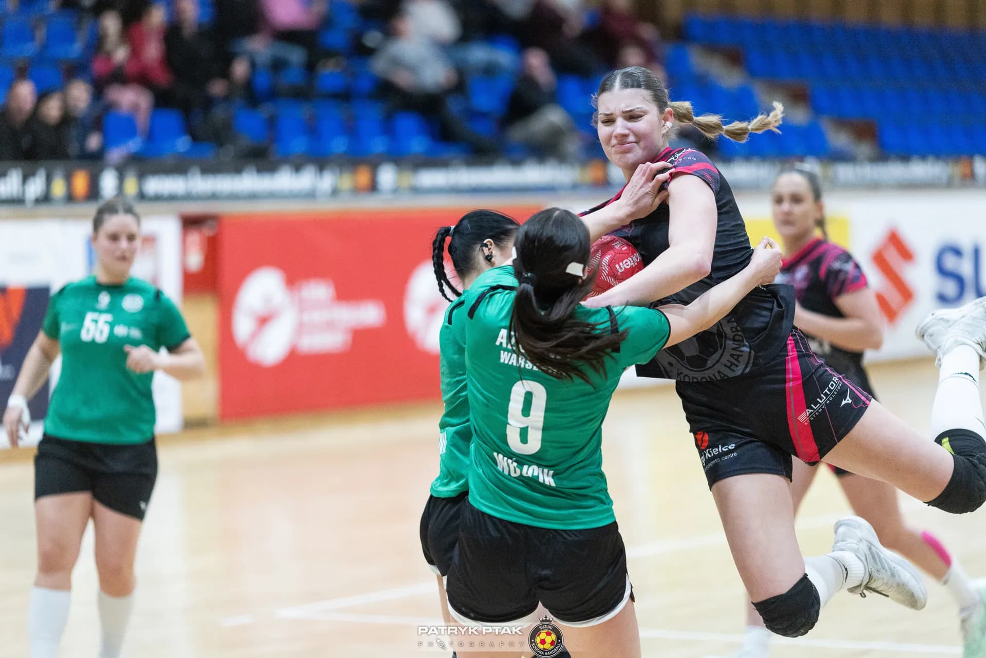 Zdjęcia z meczu Suzuki Korona Handball – Handball AZS AWF