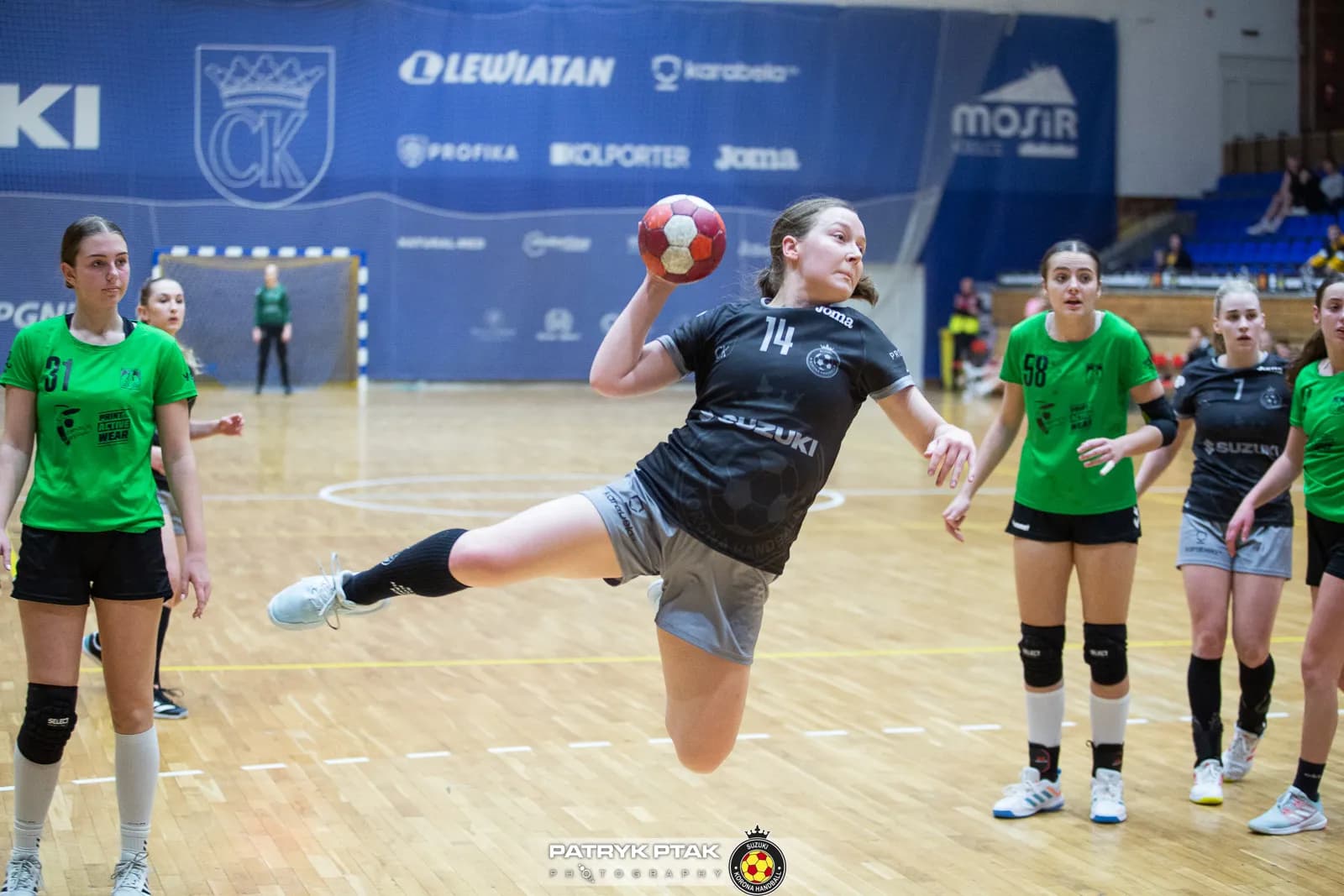 Suzuki Korona Handball Kielce vs KS AZS AWF Warszawa