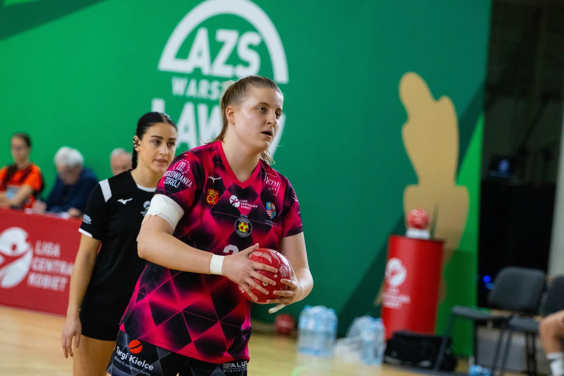 Zdjęcia z meczu AZS AWF Warszawa – Korona Handball Kielce