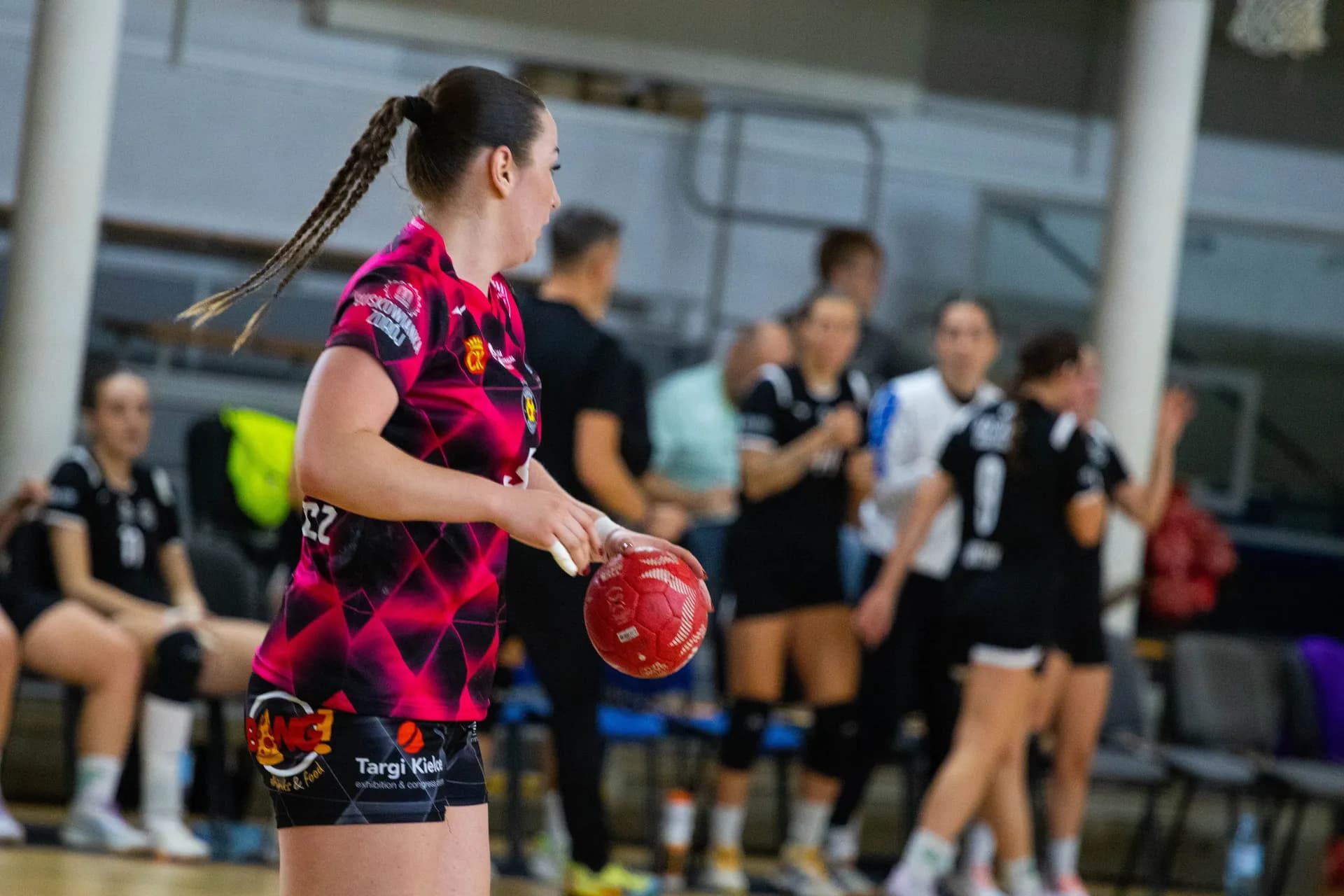 Zdjęcia z meczu AZS AWF Warszawa – Korona Handball Kielce