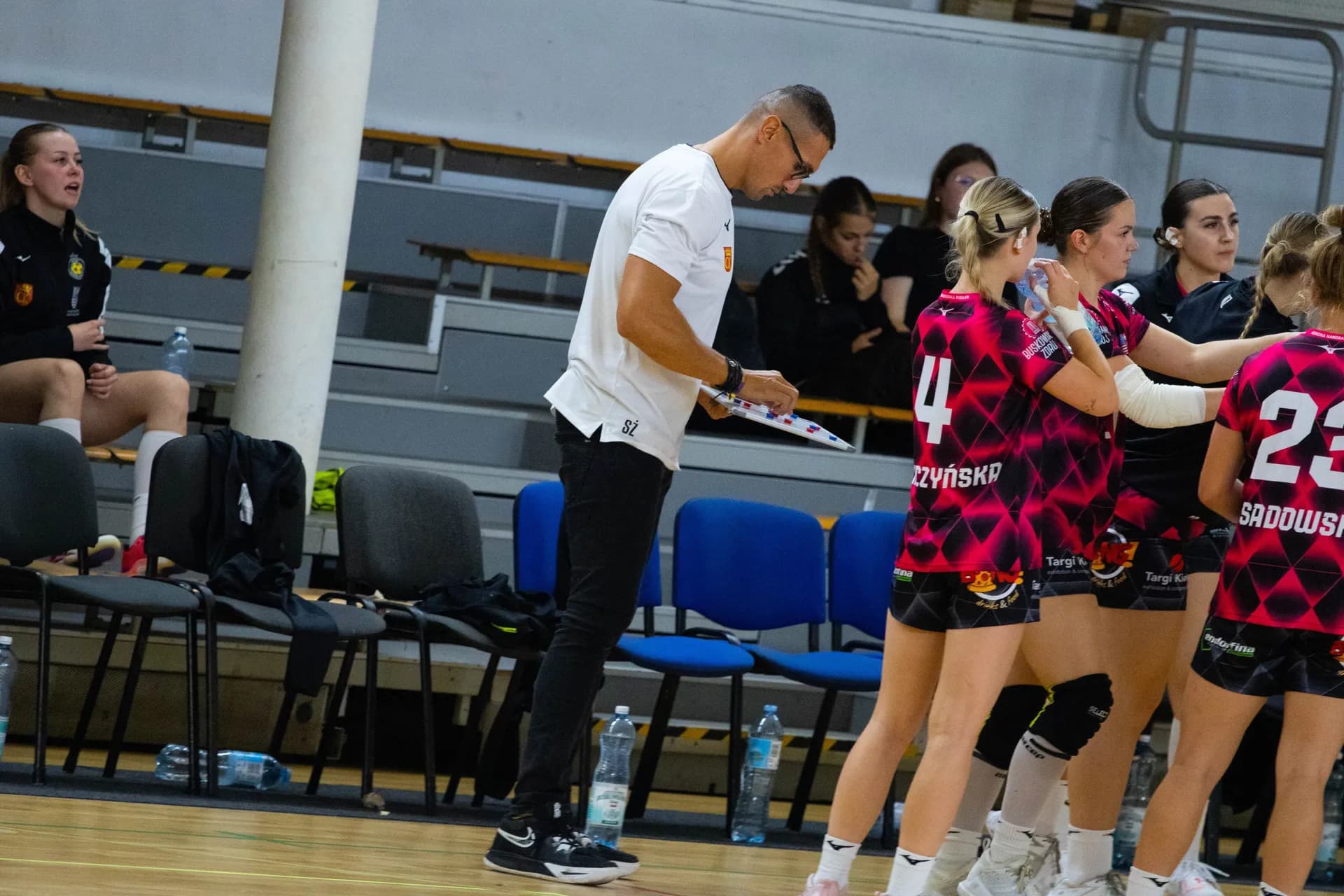 Zdjęcia z meczu AZS AWF Warszawa – Korona Handball Kielce
