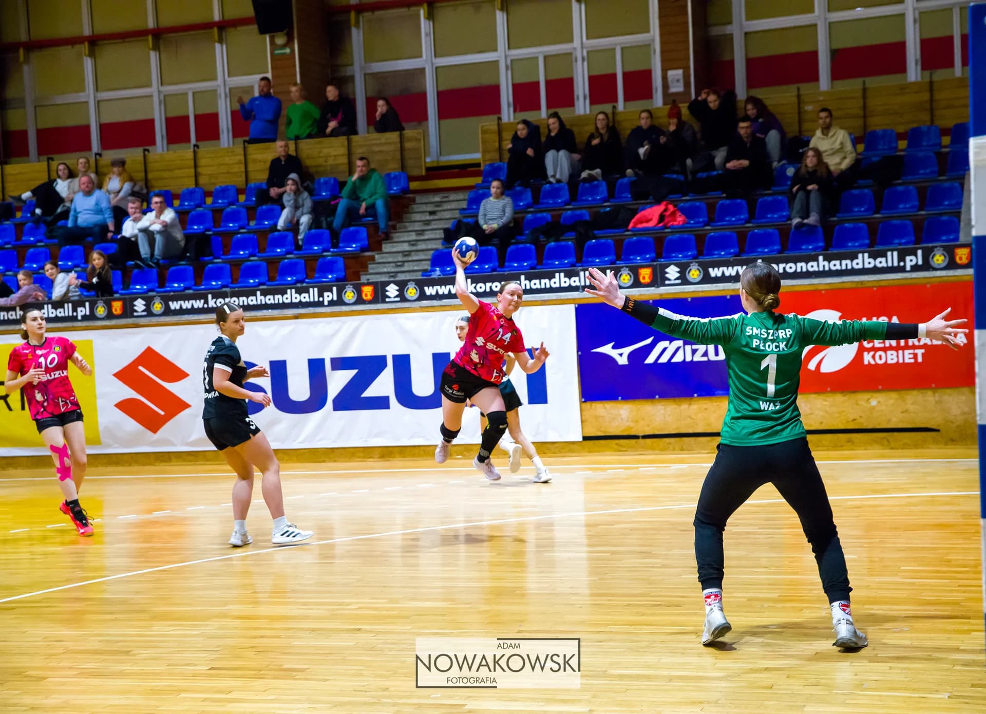 Galeria z meczu Suzuki Korona Handball Kielce – SMS ZPRP I Płock