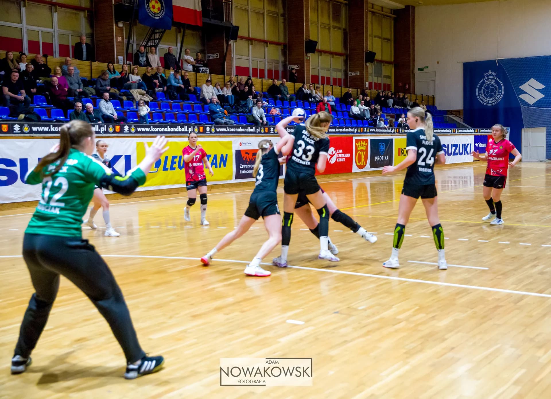 Galeria z meczu Suzuki Korona Handball Kielce – SMS ZPRP I Płock