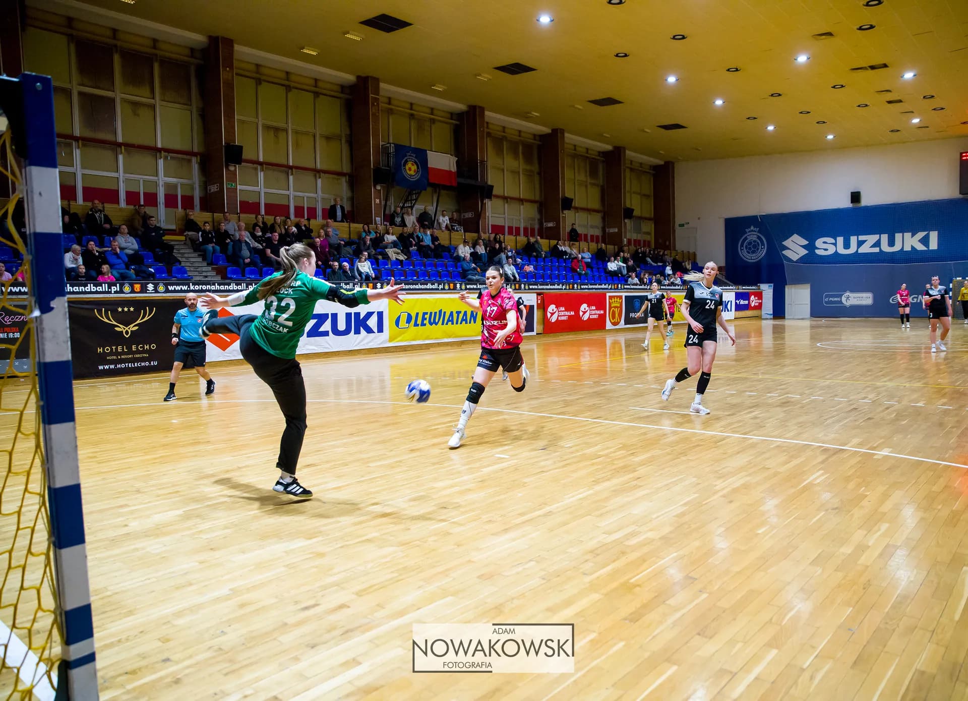 Galeria z meczu Suzuki Korona Handball Kielce – SMS ZPRP I Płock