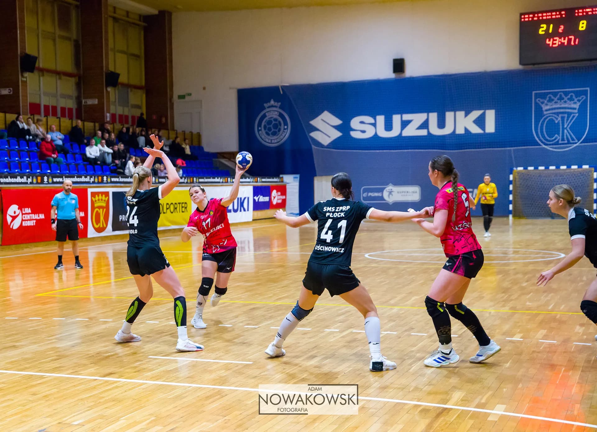Galeria z meczu Suzuki Korona Handball Kielce – SMS ZPRP I Płock