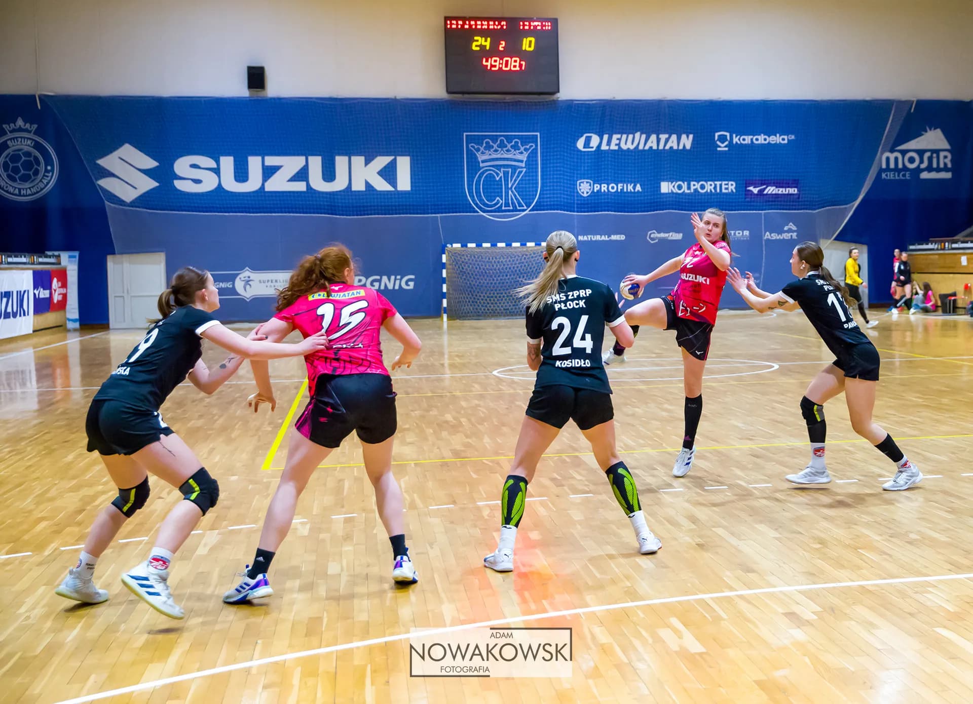 Galeria z meczu Suzuki Korona Handball Kielce – SMS ZPRP I Płock