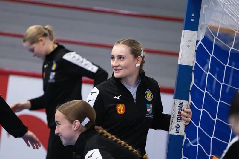 Zdjęcia z meczu Jutrzenka Płock – Korona Handball Kielce