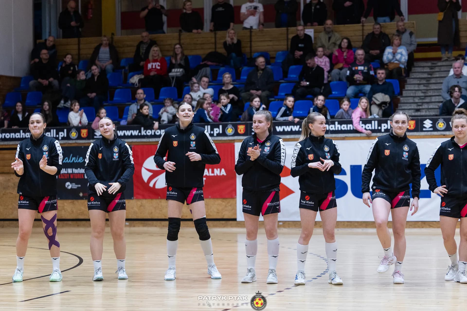Zdjęcia z meczu Korona Handball – APR Radom