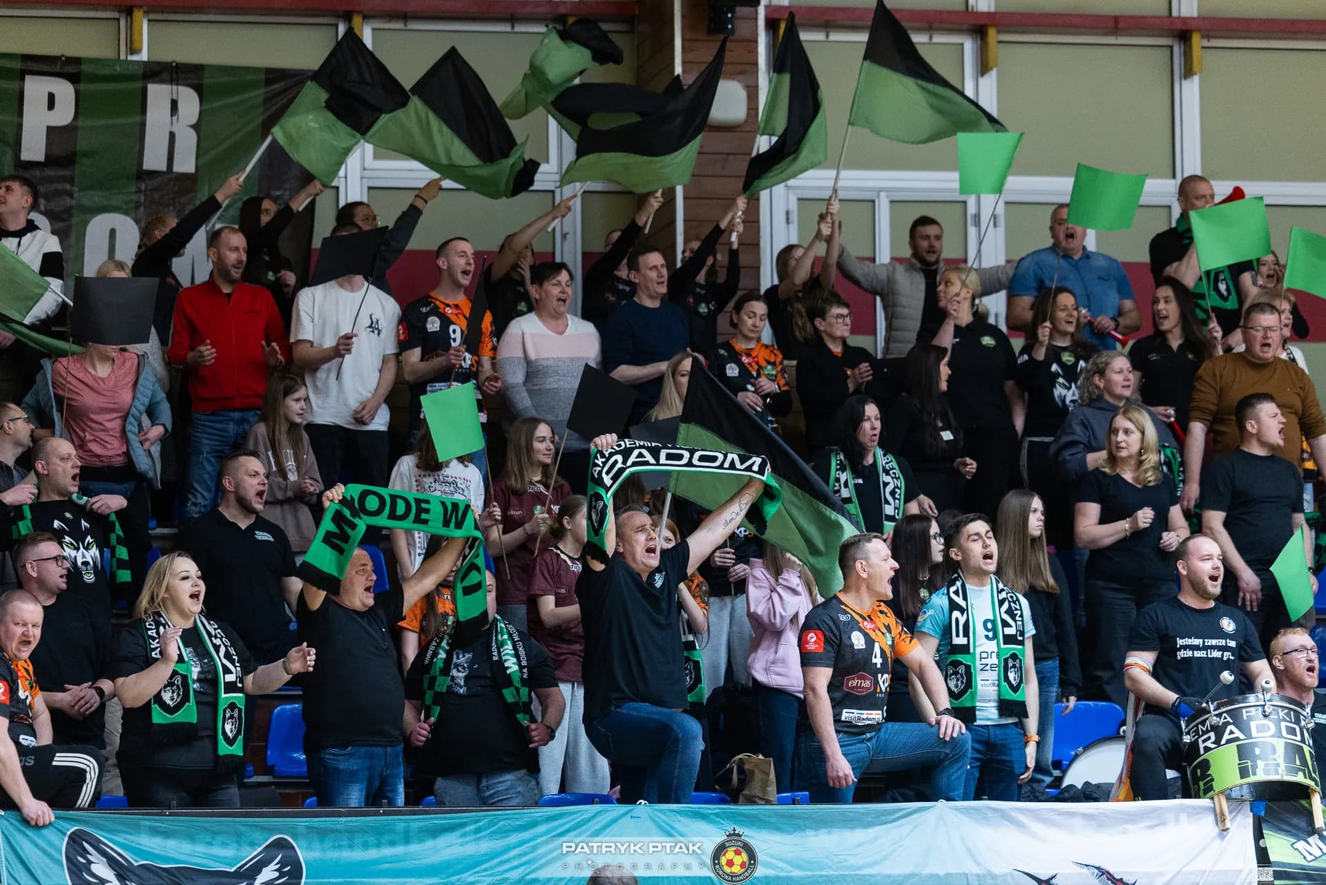Zdjęcia z meczu Korona Handball – APR Radom