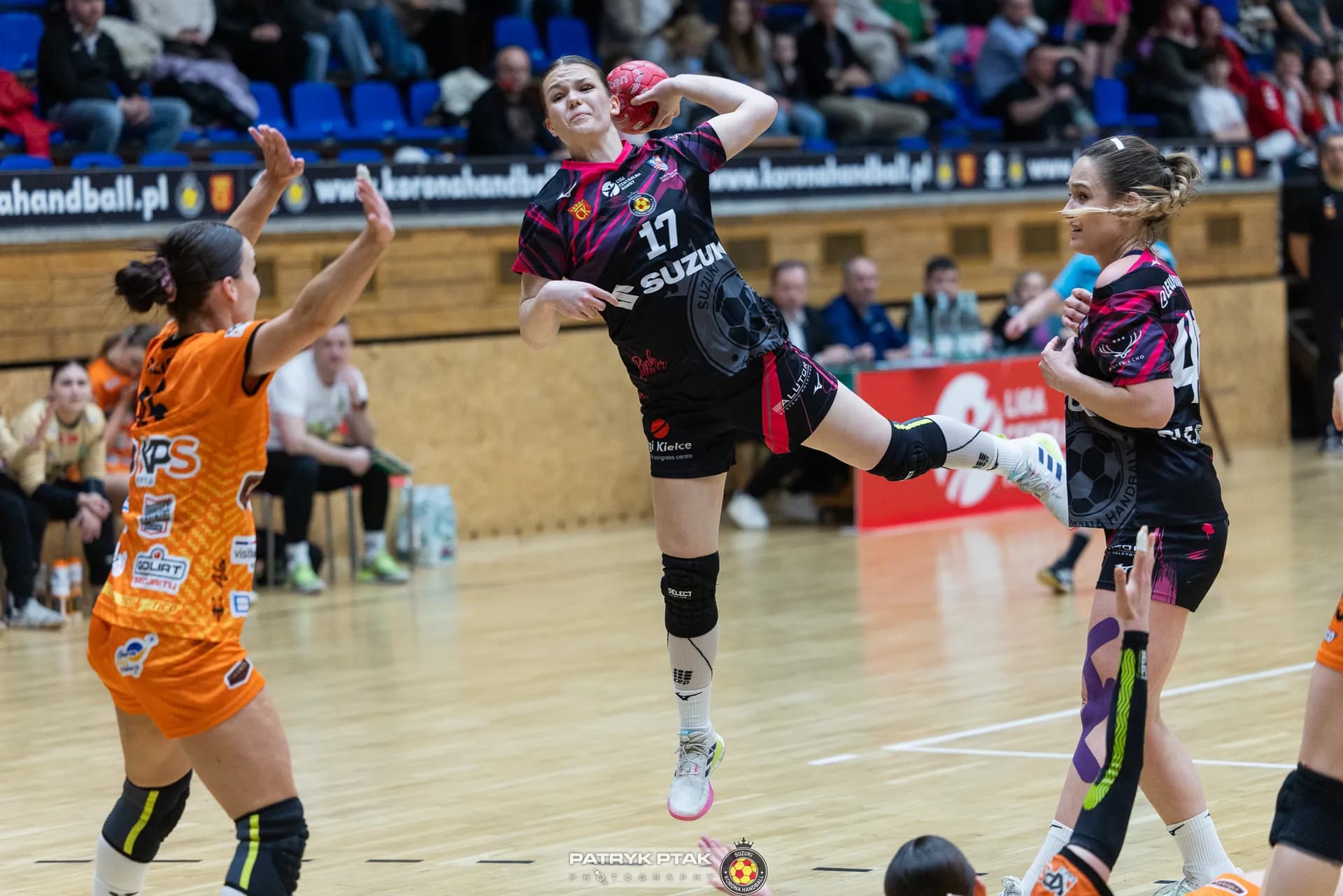 Zdjęcia z meczu Korona Handball – APR Radom