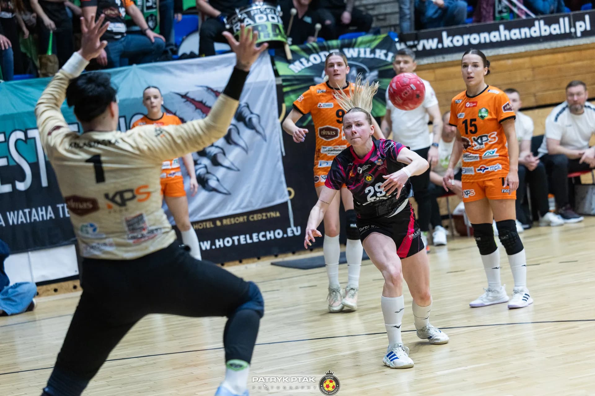Zdjęcia z meczu Korona Handball – APR Radom