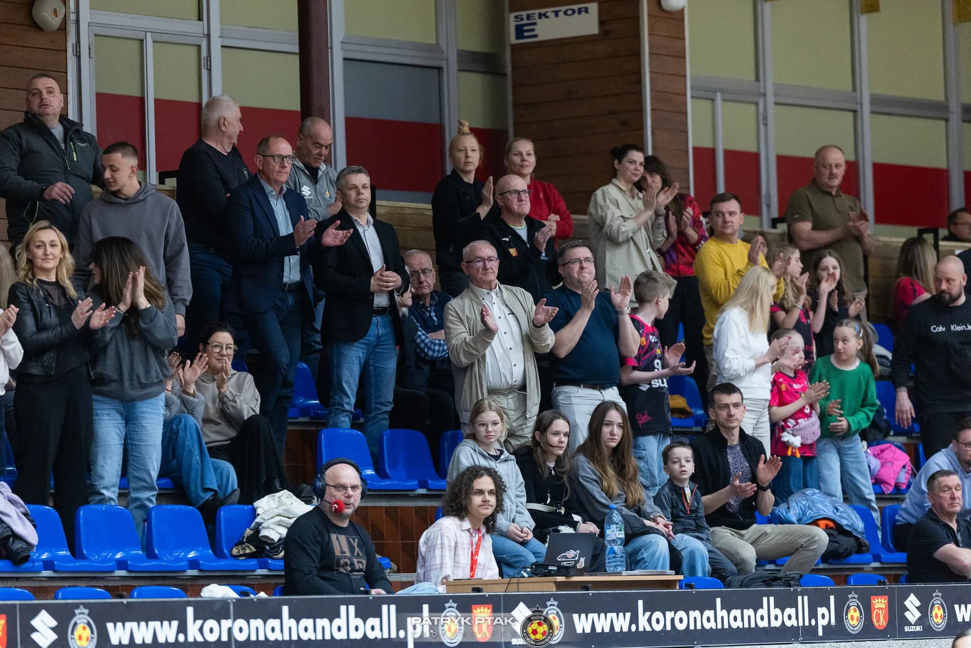 Zdjęcia z meczu Korona Handball – APR Radom