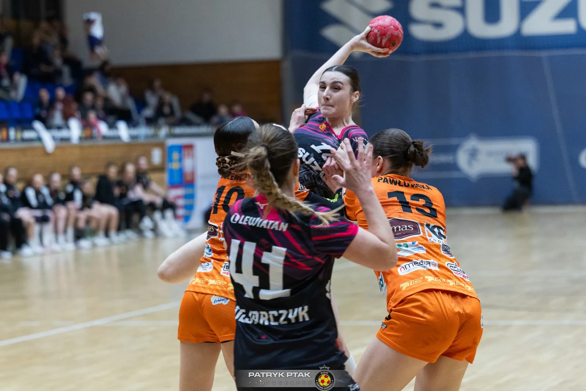 Zdjęcia z meczu Korona Handball – APR Radom