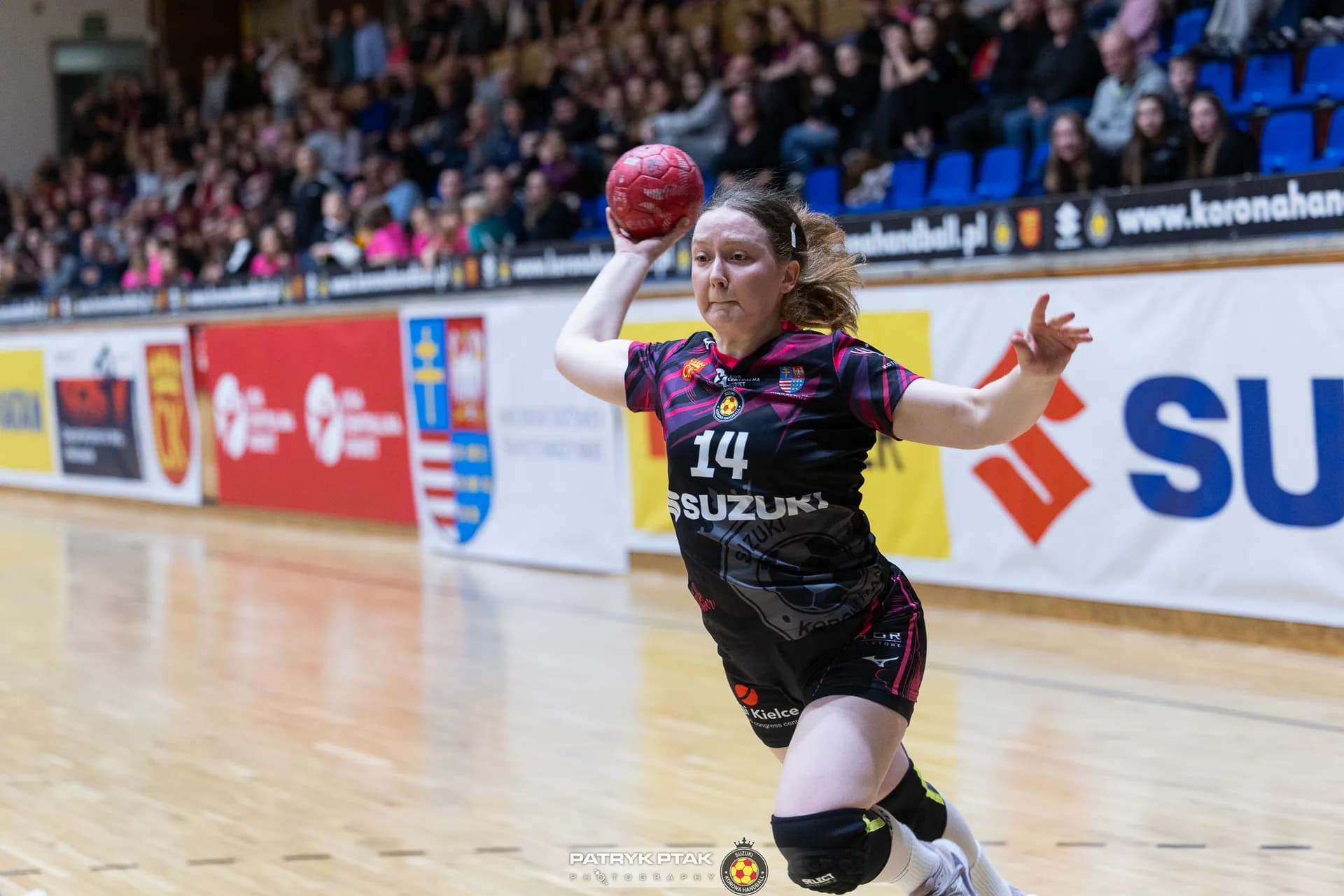Zdjęcia z meczu Korona Handball – APR Radom
