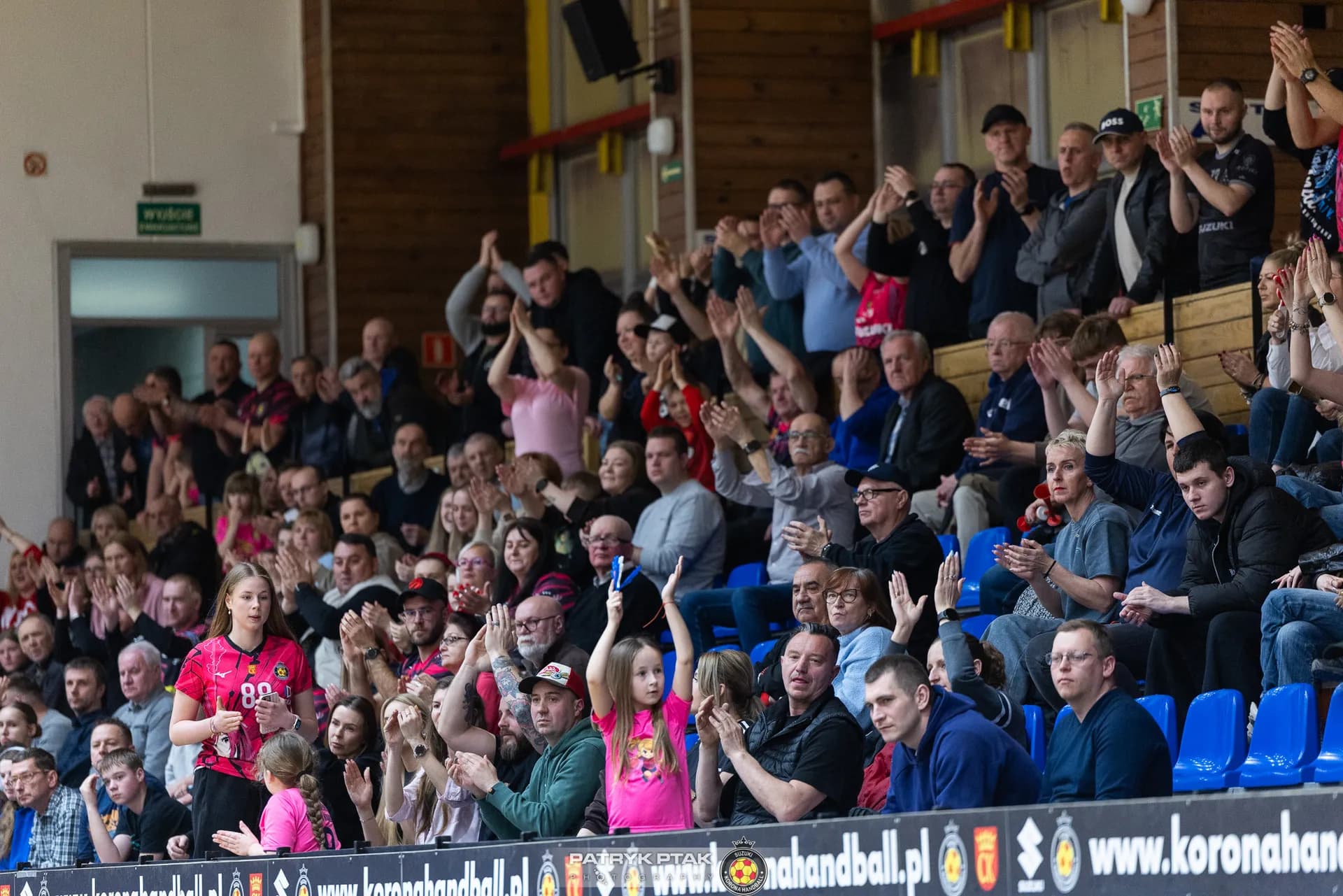 Zdjęcia z meczu Korona Handball – APR Radom