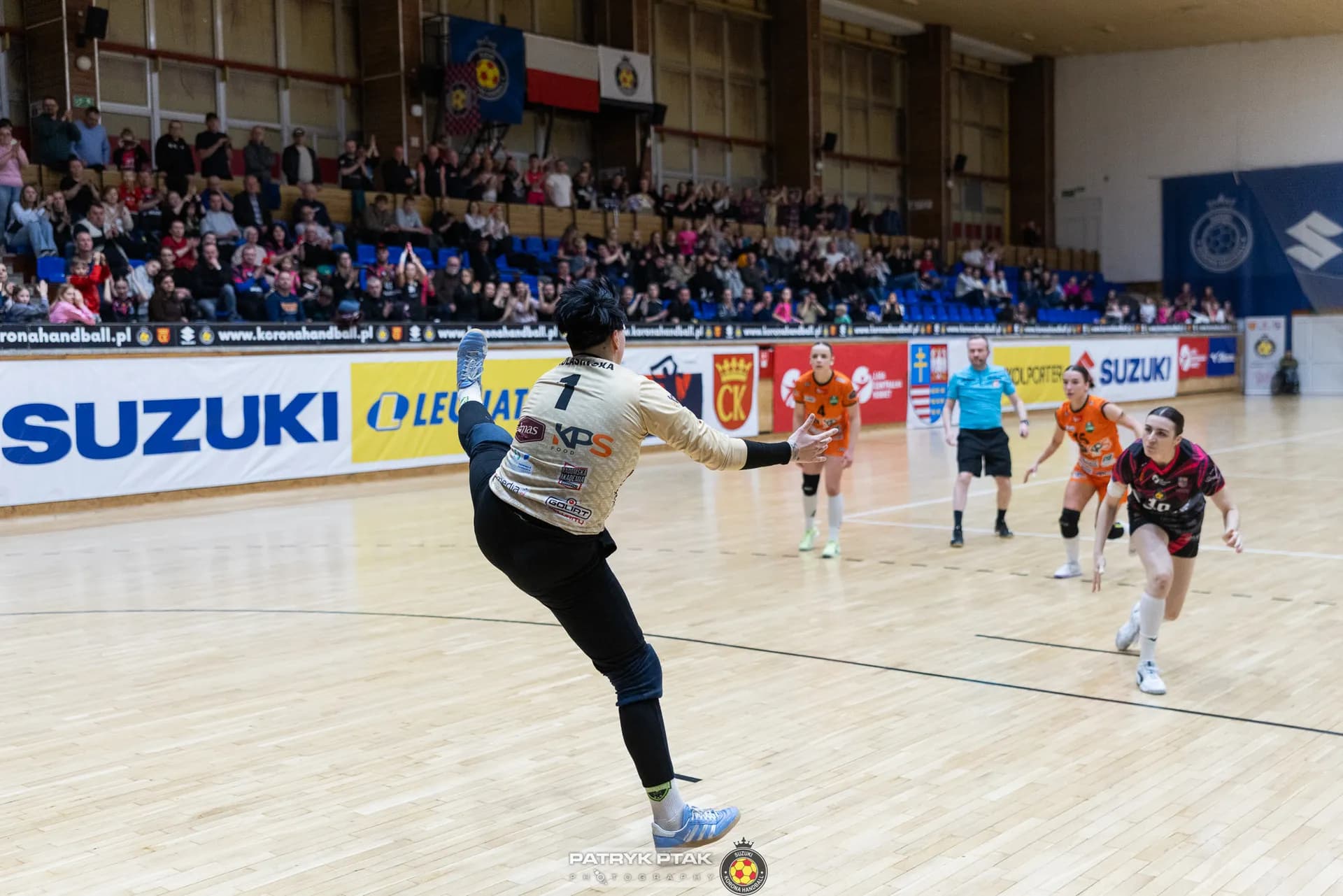 Zdjęcia z meczu Korona Handball – APR Radom