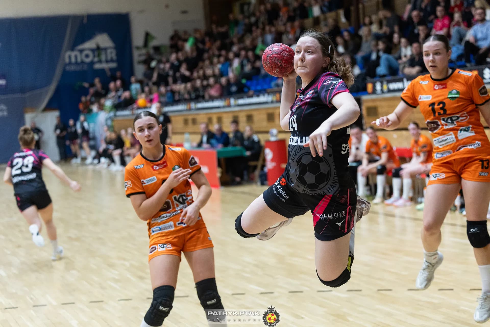 Zdjęcia z meczu Korona Handball – APR Radom