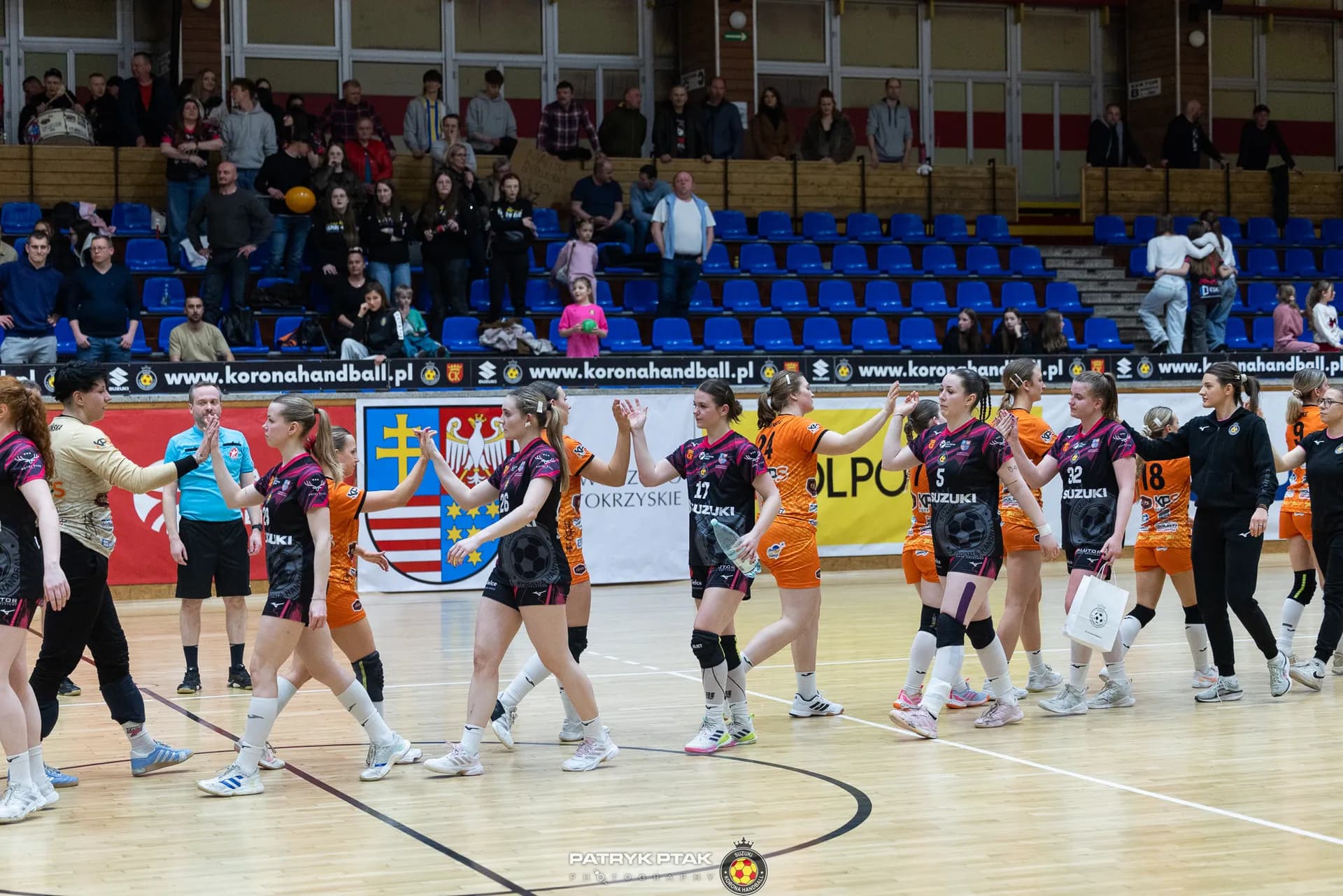 Zdjęcia z meczu Korona Handball – APR Radom