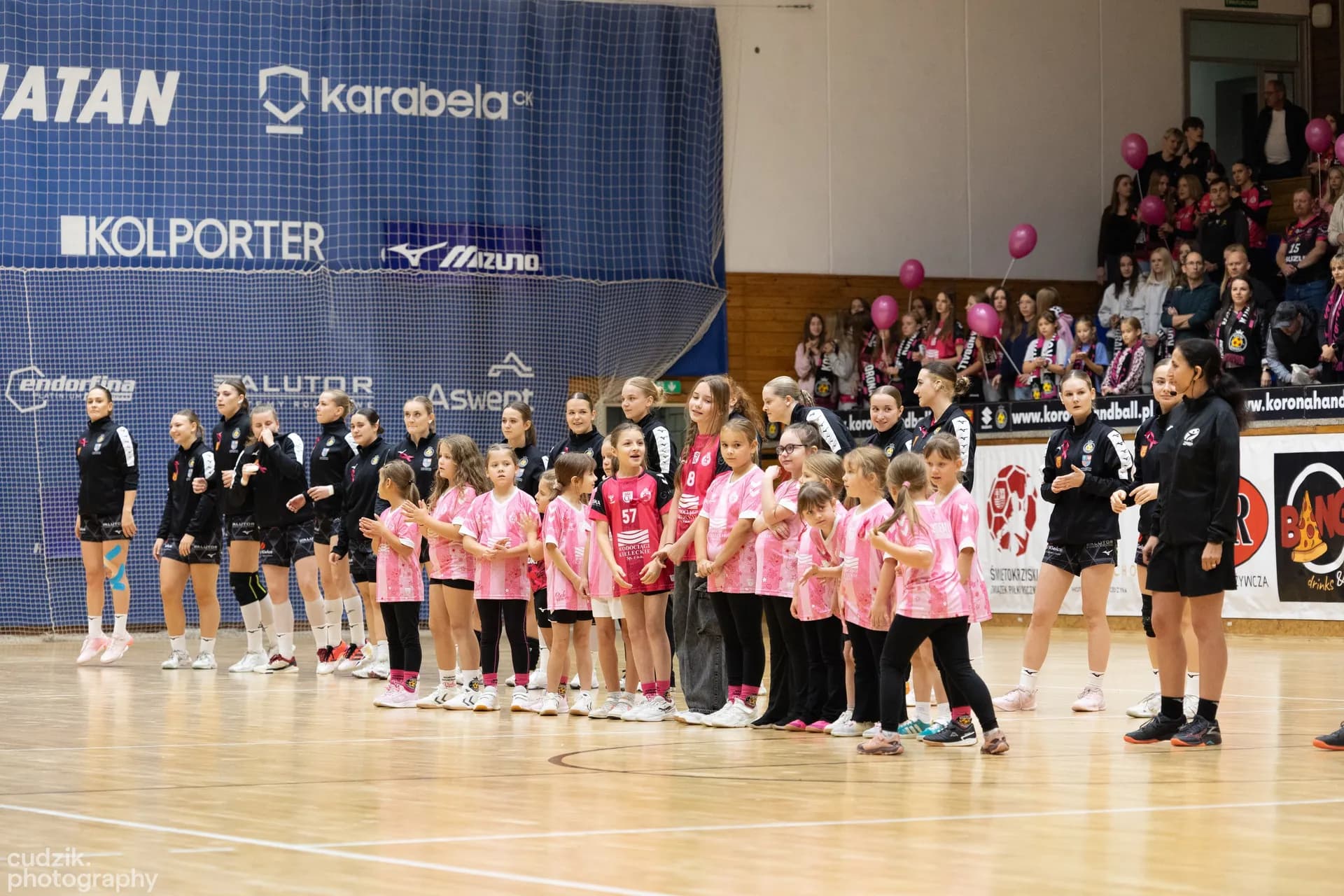 Zdjęcia z meczu Korona Handball Kielce – ENERGA Sambor Tczew