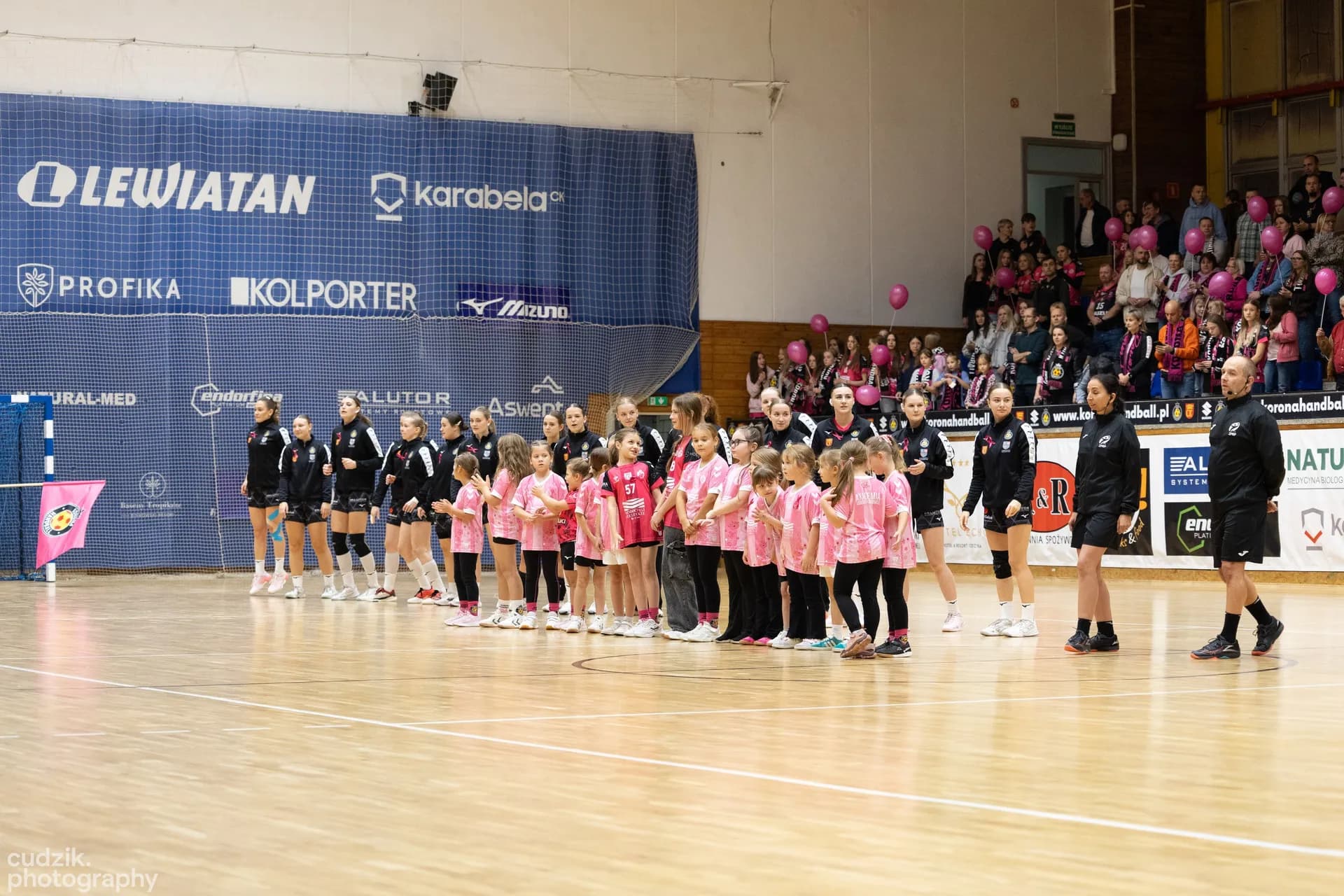 Zdjęcia z meczu Korona Handball Kielce – ENERGA Sambor Tczew