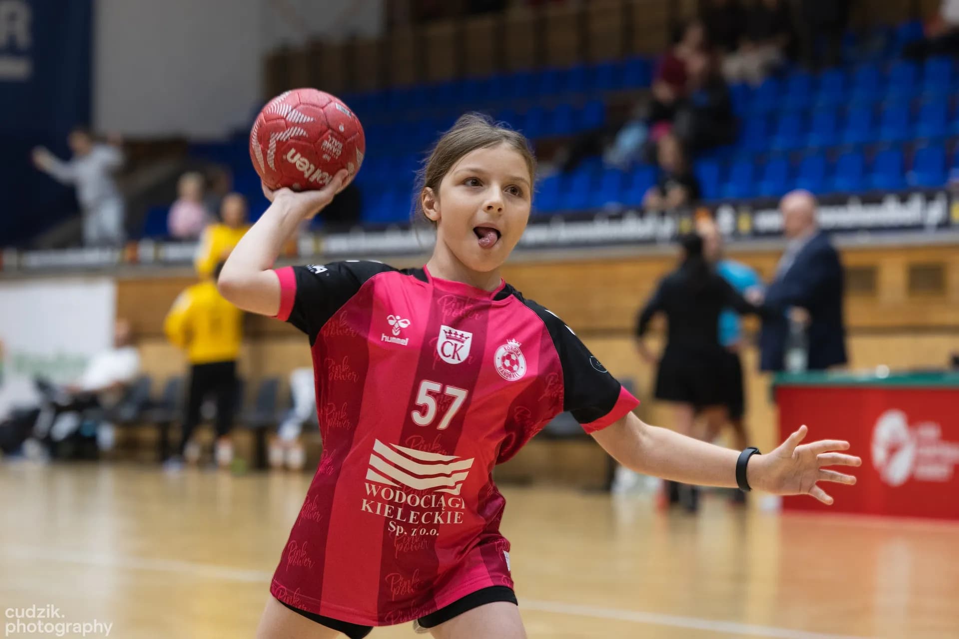 Zdjęcia z meczu Korona Handball Kielce – SPR Olkusz