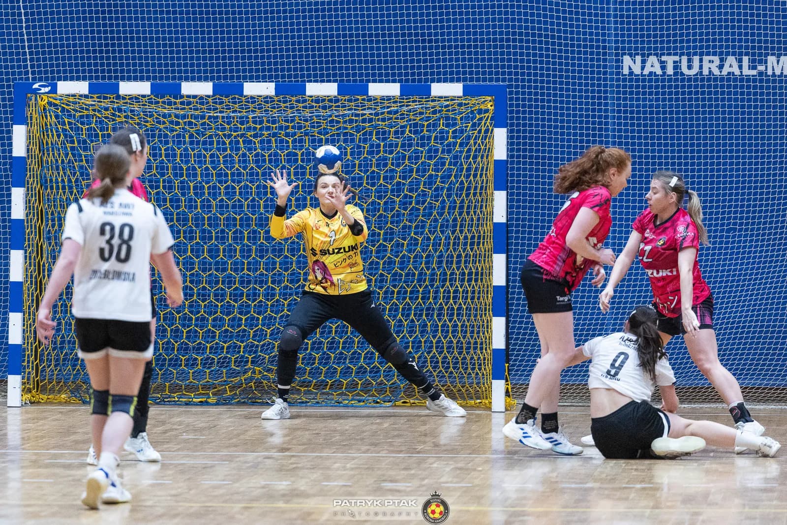 Galeria z meczu Suzuki Korona Handball Kielce – AZS AWF Handball Warszawa