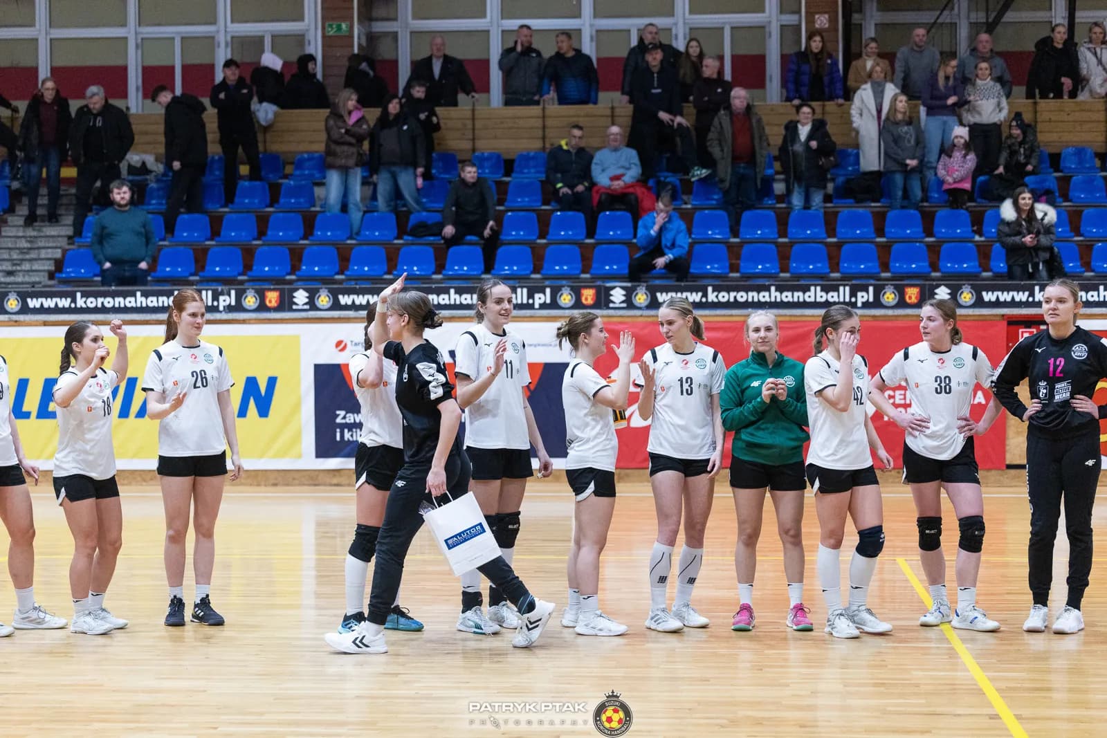 Galeria z meczu Suzuki Korona Handball Kielce – AZS AWF Handball Warszawa