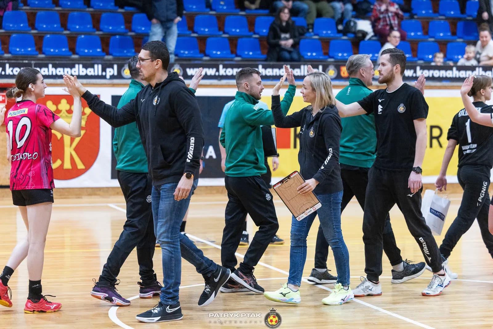 Galeria z meczu Suzuki Korona Handball Kielce – AZS AWF Handball Warszawa